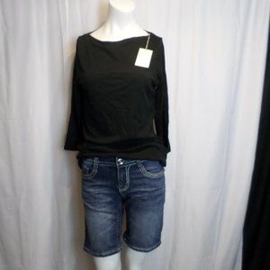 🙈2PC Southpole jean shorts and NWT boatneck top